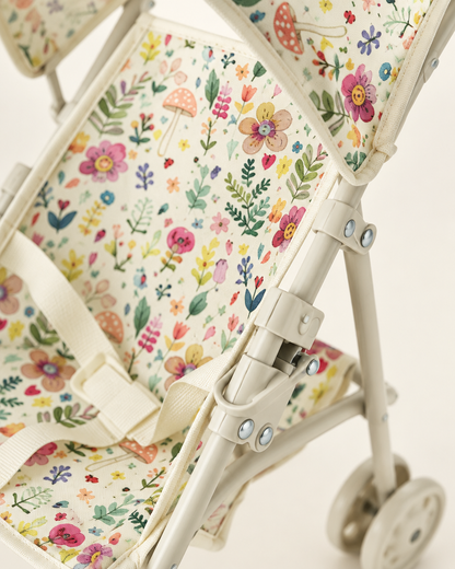Détail imprimé fleurs et champignons sur toile coton